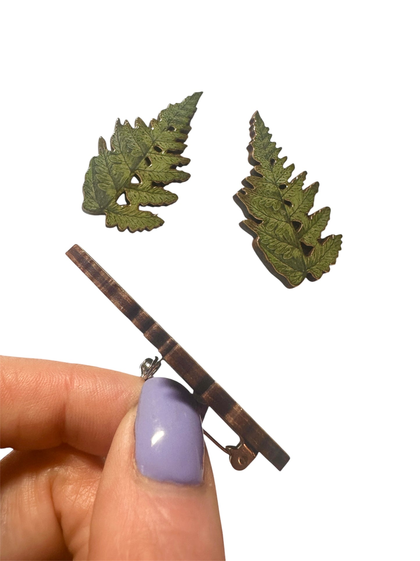 Fern brooch