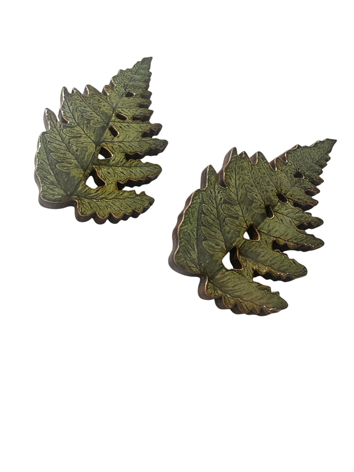 Fern brooch