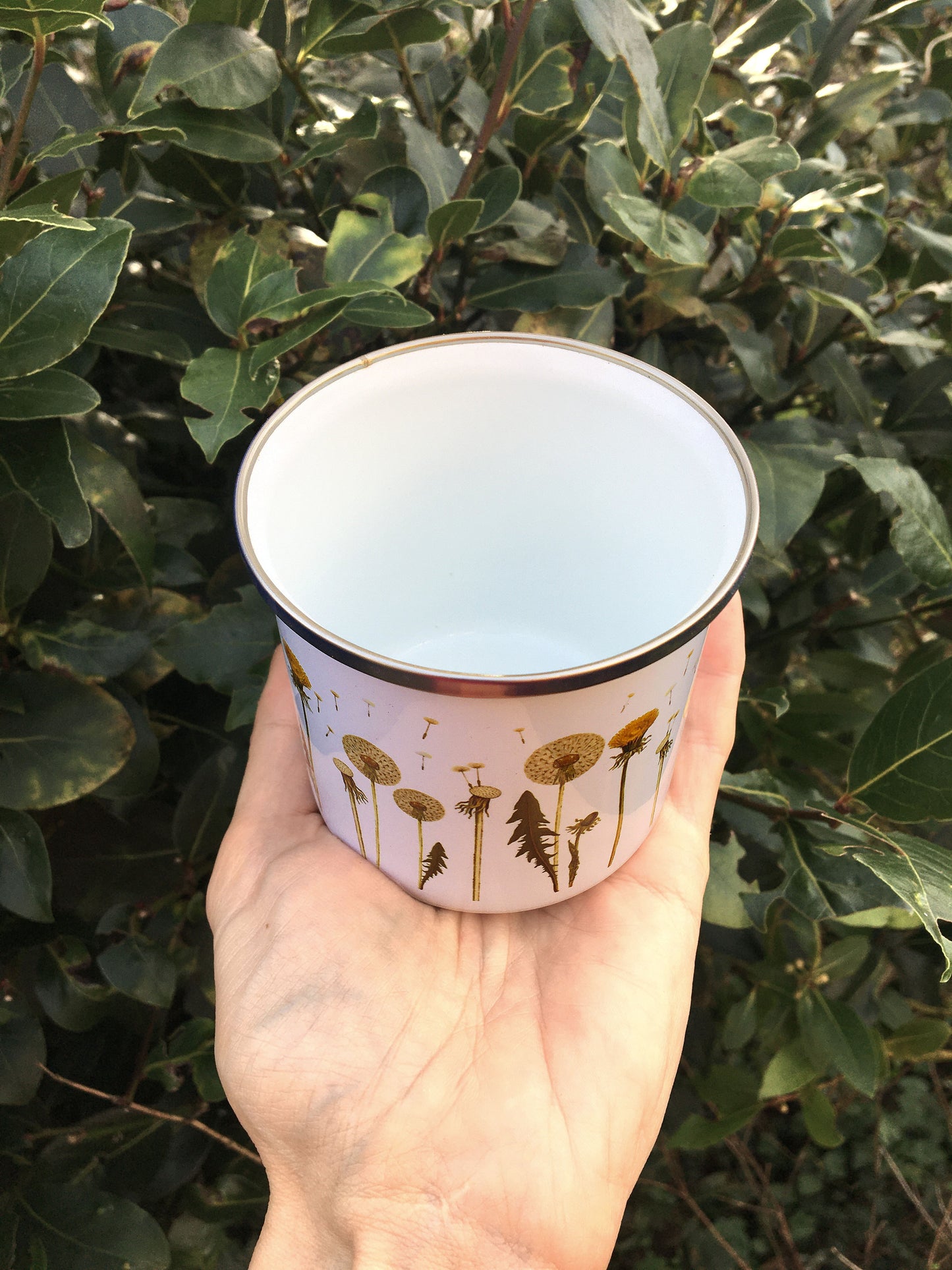 Dandelion enamel mug
