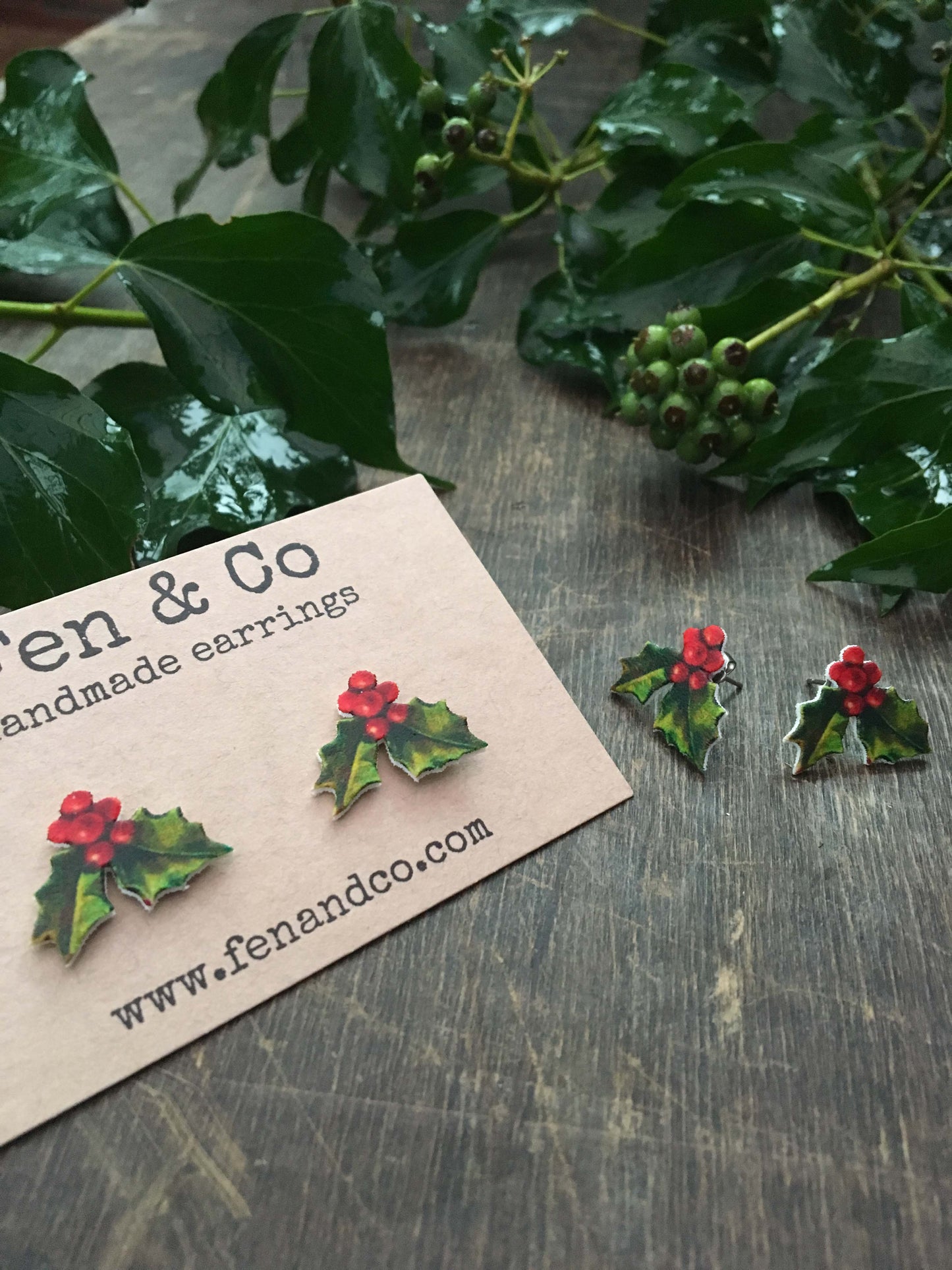 Holly earrings and necklace