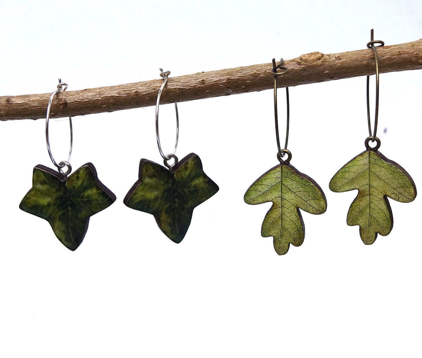 Tropical leaf necklace