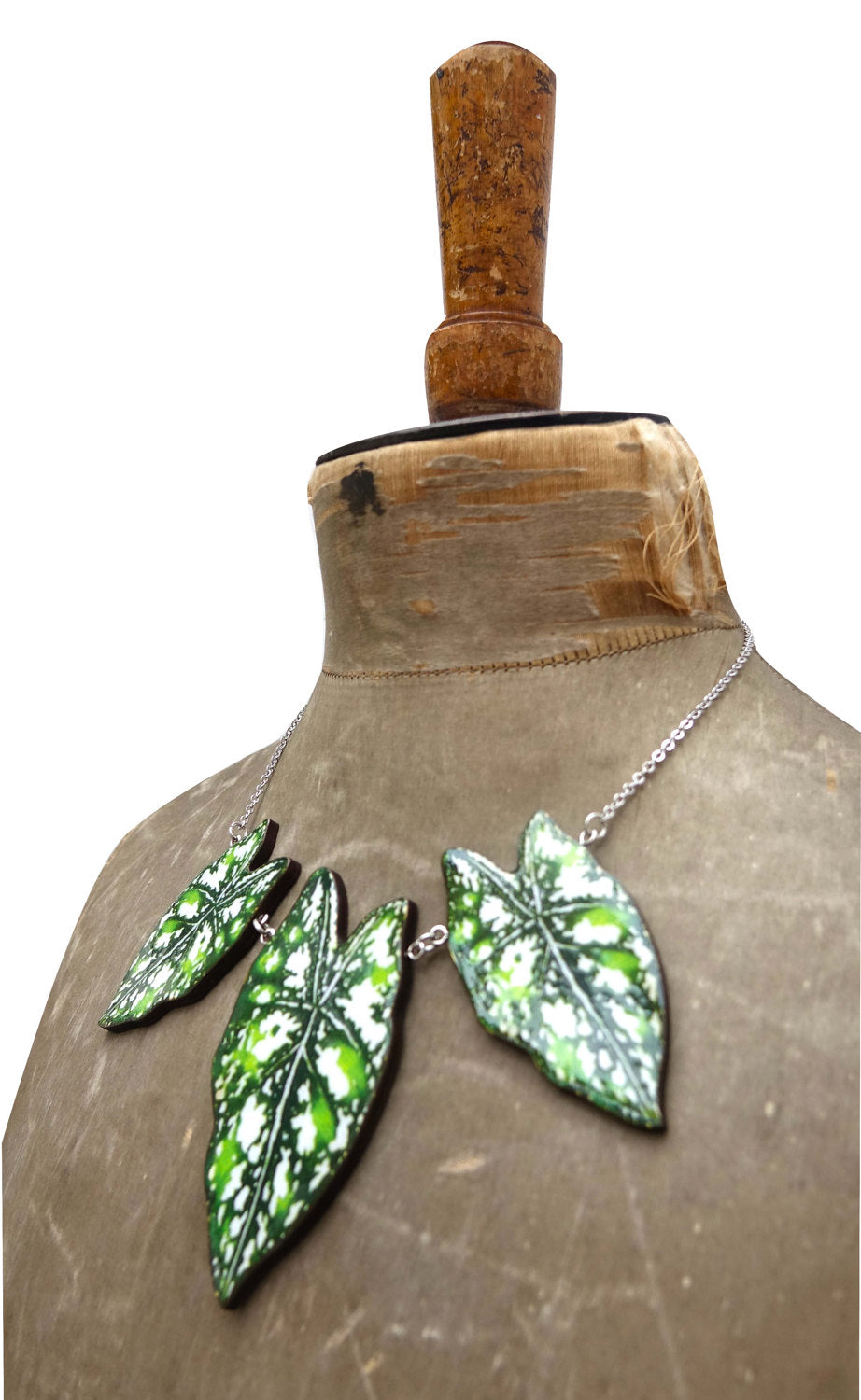 Tropical leaf necklace