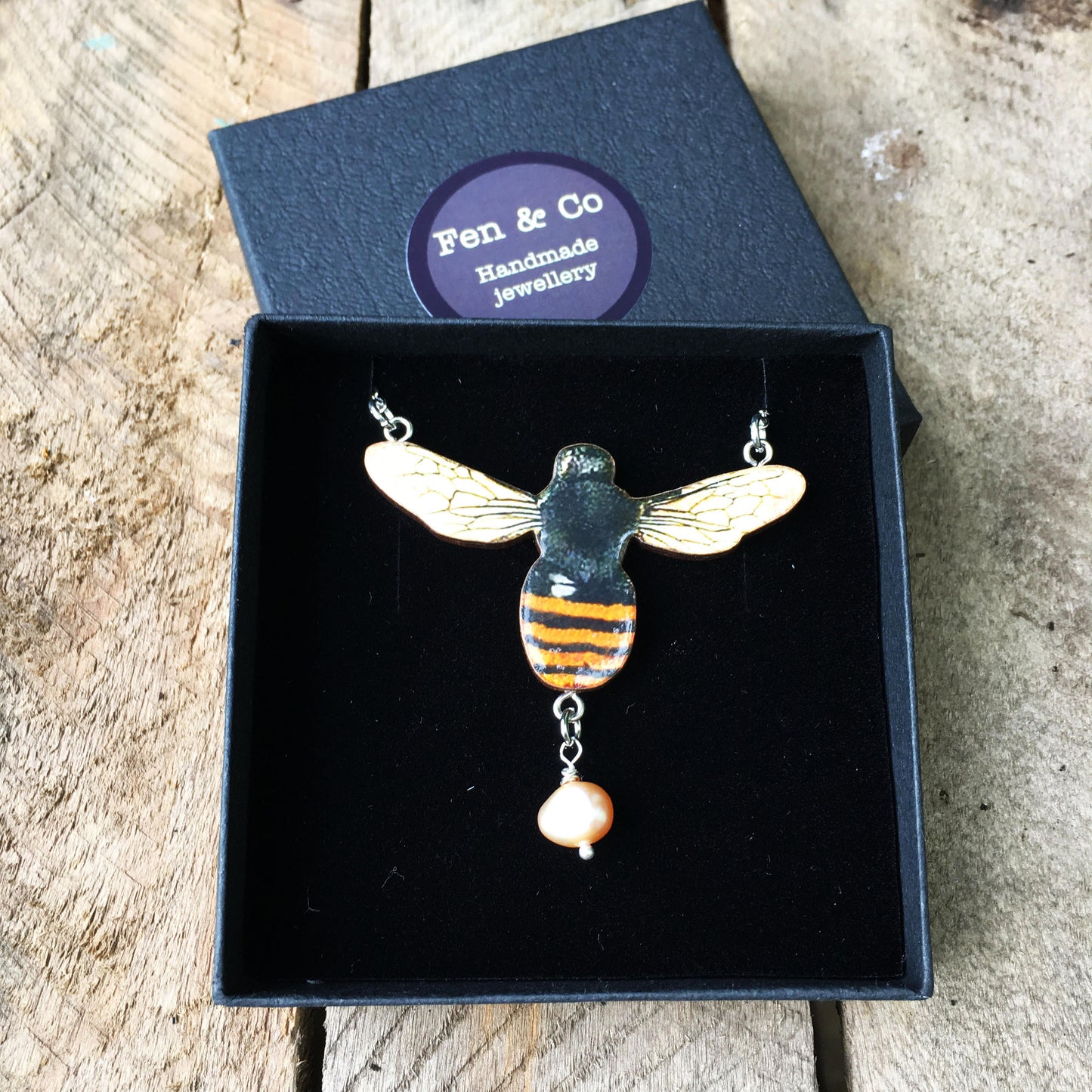 Bee jewellery