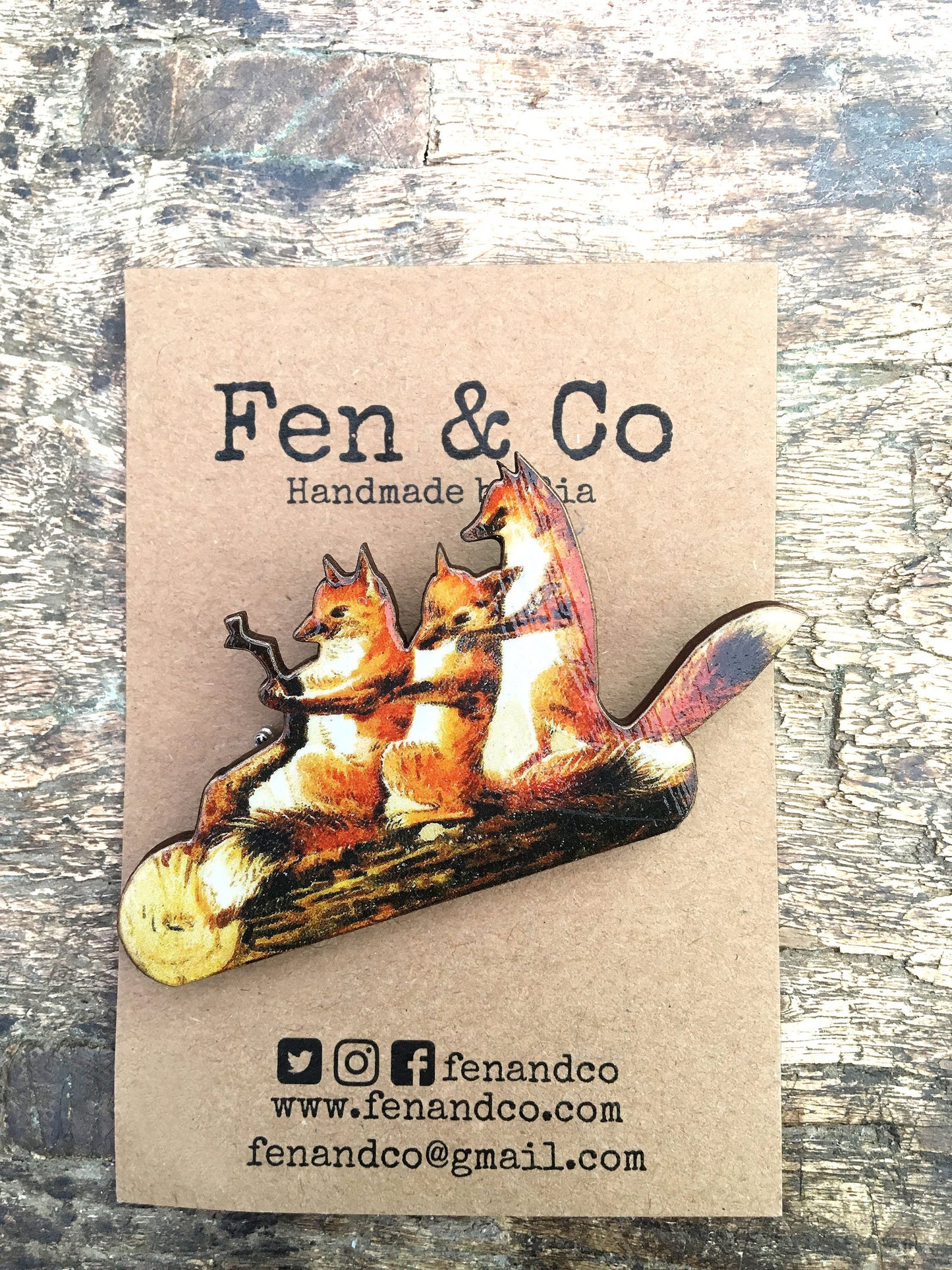 Fox brooch