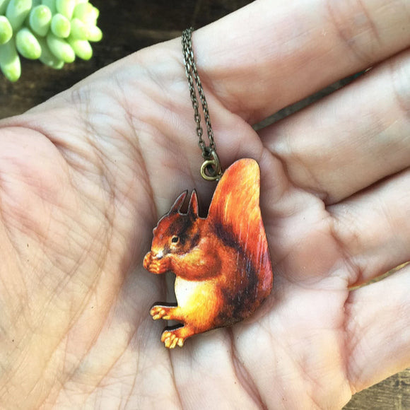 Red squirrel necklace