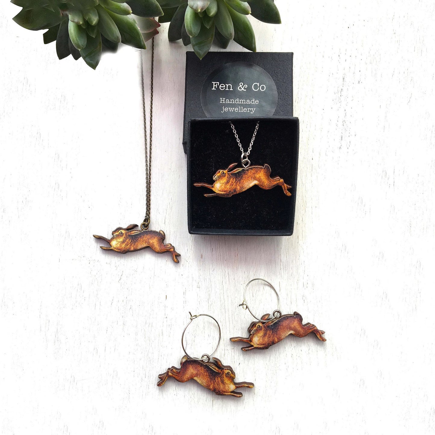 Running hare jewellery