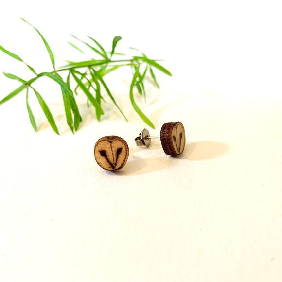 Barn owl stud earrings