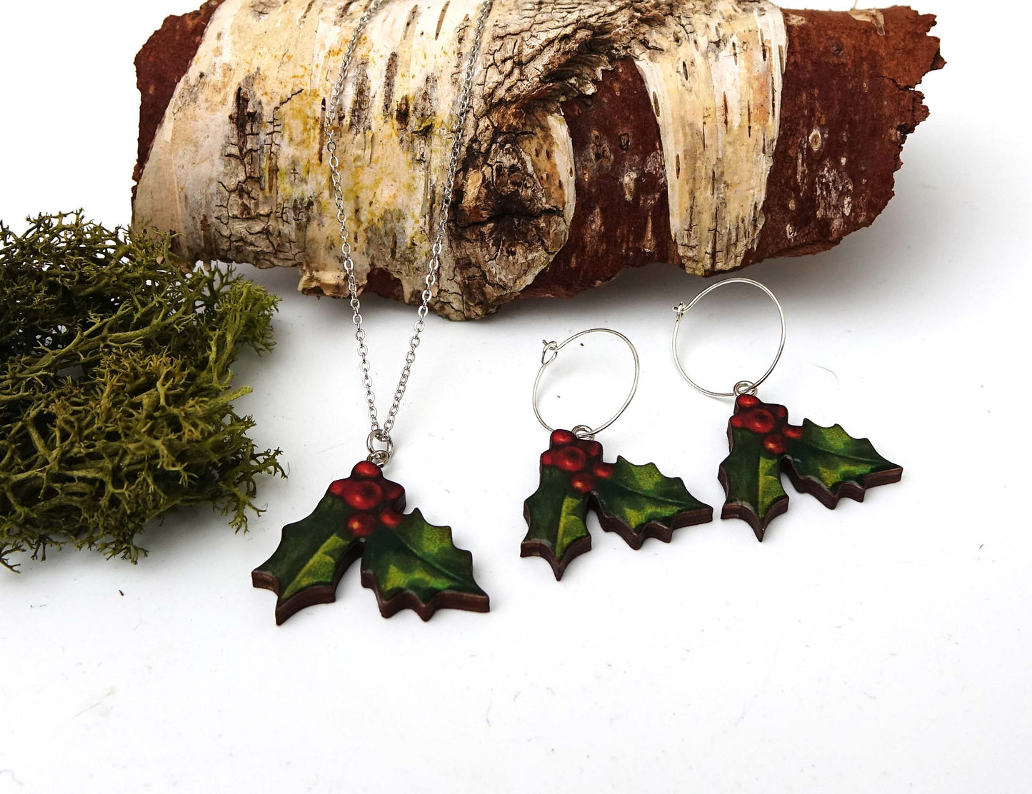 Mistletoe necklace and earrings