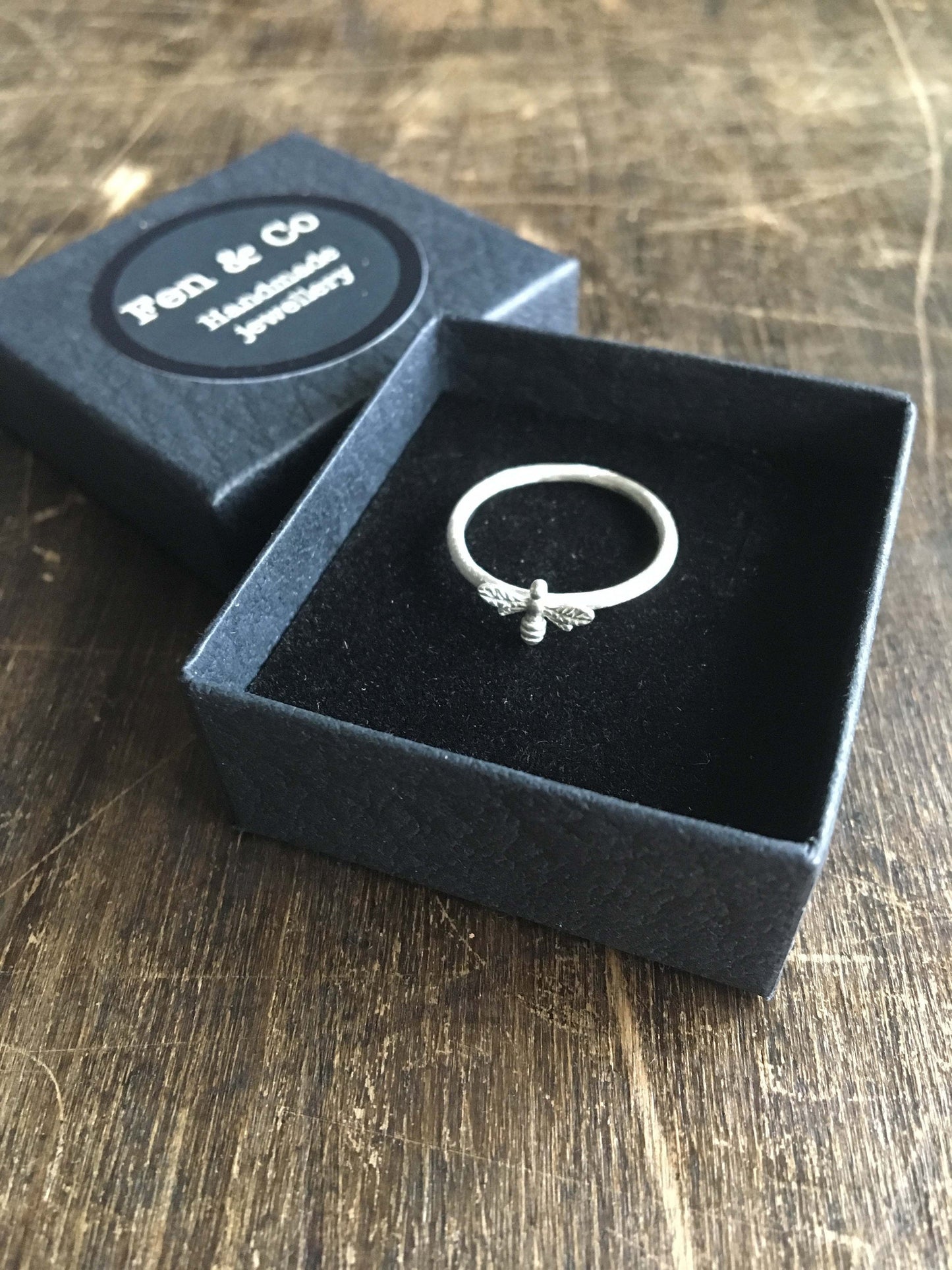 Eco silver Bee ring