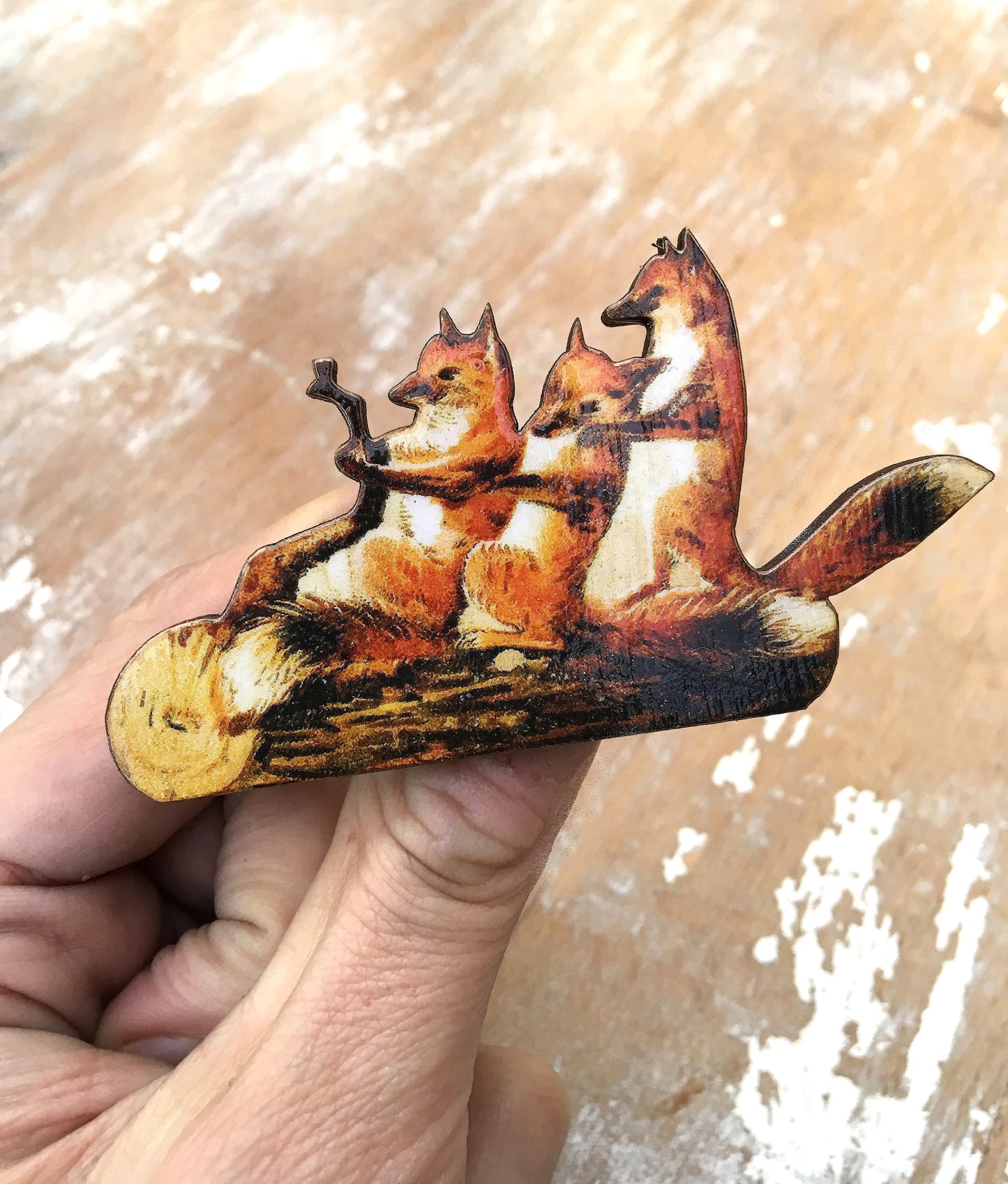 Fox brooch